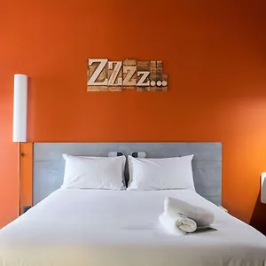 ibis-budget-aeropuerto.besthotelstoledo.com/